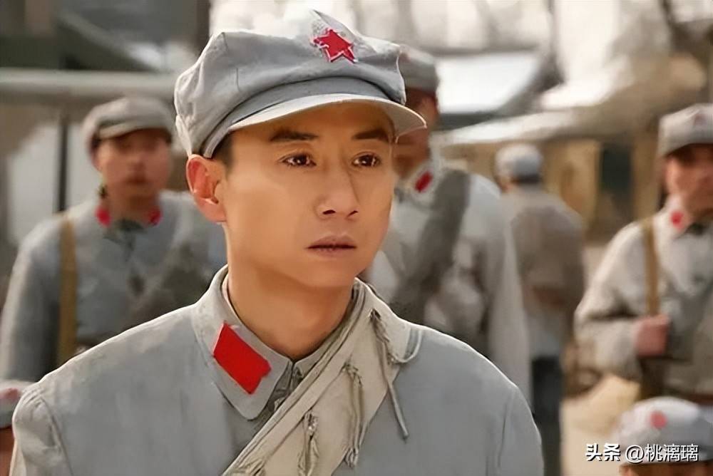 演员毛孩:靠小毛一角爆火,把母亲变成同行,48岁却仍旧孤身一人