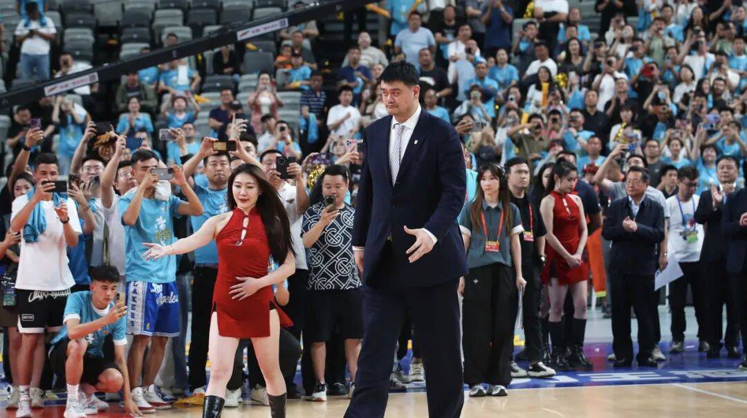 45岁就能领NBA养老金的姚明，早为CBA球员铺好了路