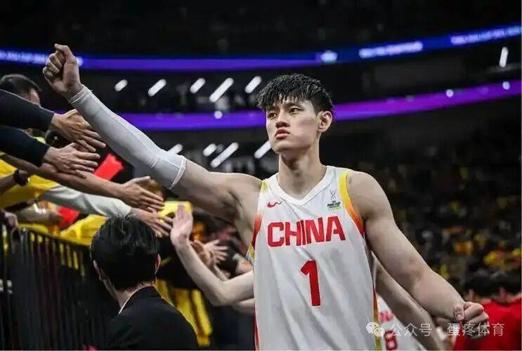 中国男篮未来5年五虎上将!平均年龄才21.6岁,都是00后猛将