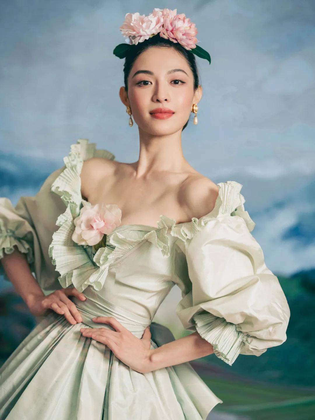 《芳华》三美近况大不同,钟楚曦野心足,苗苗淡泊,杨采钰成赢家