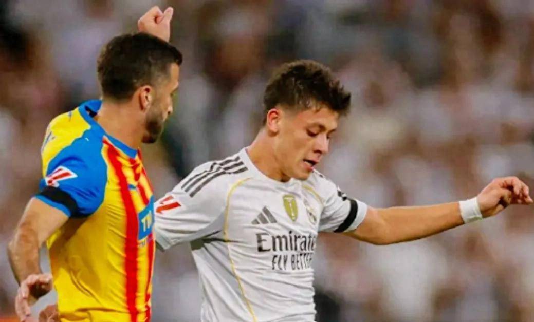 皇马4-0大胜,姆巴佩12分钟进2球,四大奇迹,三个真相