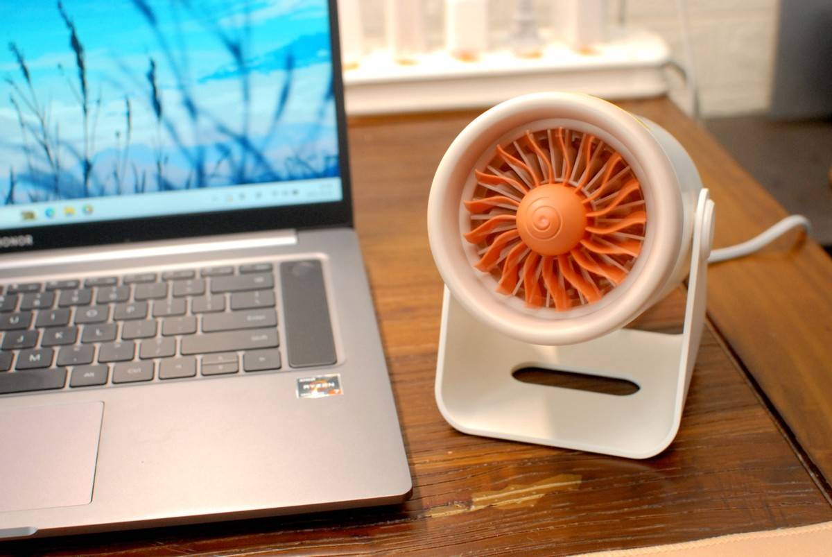 西圣Warm mini桌面暖风机：小身材大能量，解锁冬日温暖新姿势