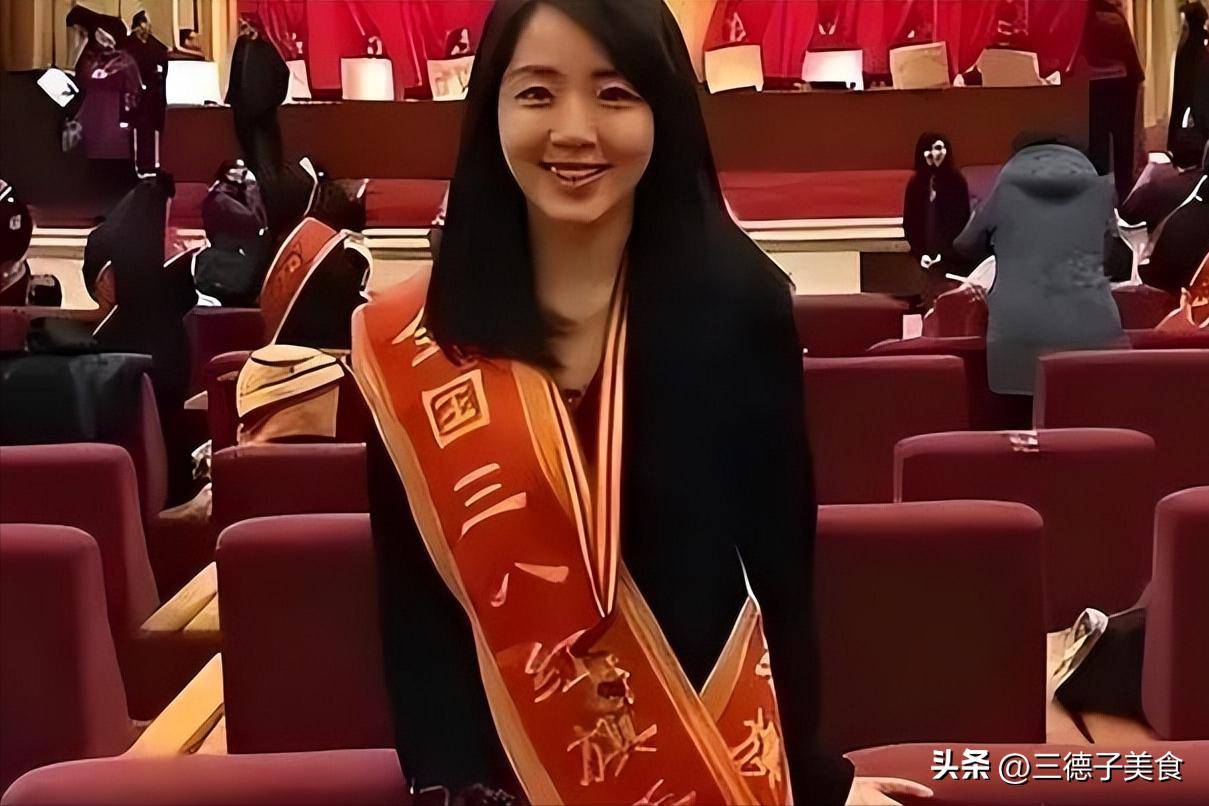 气象女神杨丹:主持30年无失误,和初恋丁克15年,40岁生子很幸福_搜狐网