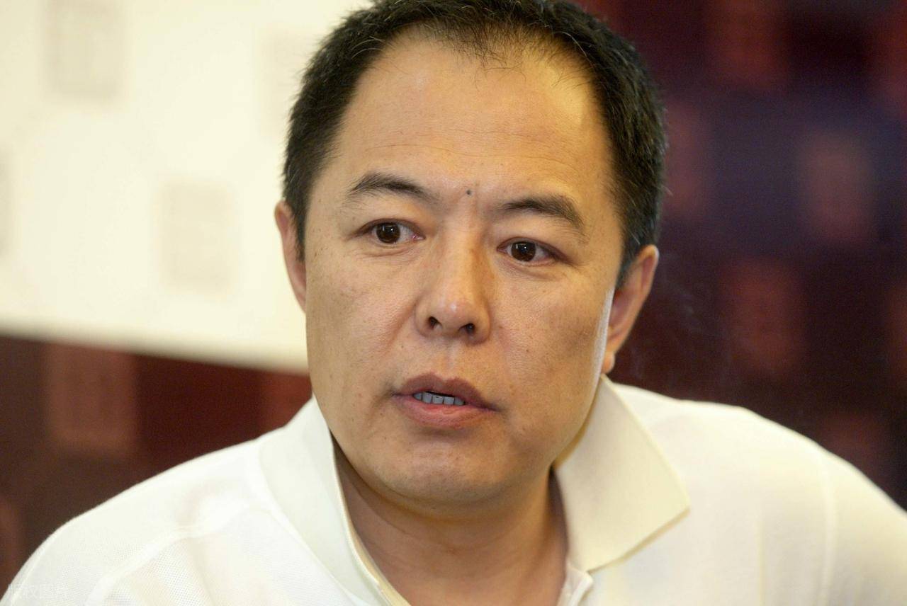 钱再多有啥用?官方出手揭开于谦真实现状,终是步上张铁林的老路