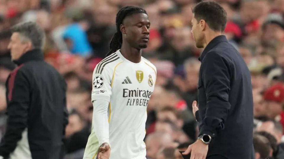 西甲5队欧冠惨遭挫败，巴萨翻船皇马首败 1队历史首胜