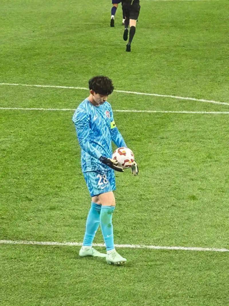 海牛保级生死局：1分=天堂？股改失败=地狱！中国足球的困局咋破