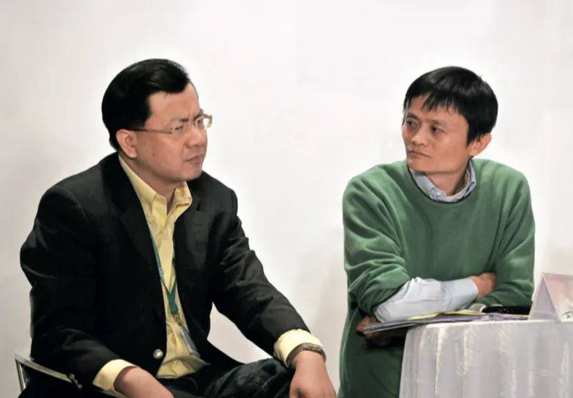 独家|2025年双11纪要:国内电商已死,算法和低价杀死了它!-锋巢网