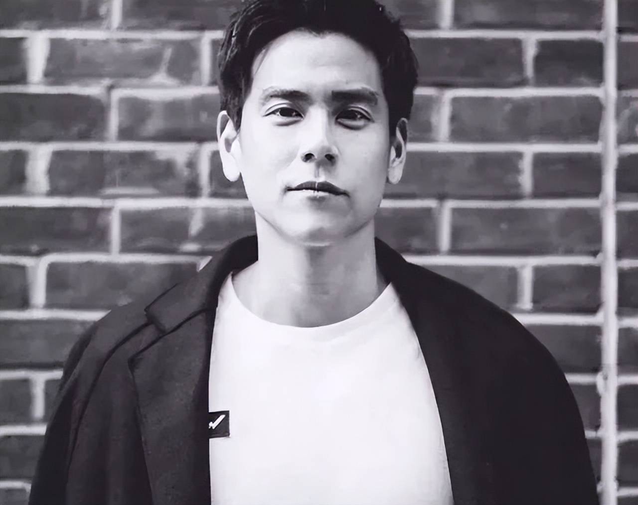 彭于晏的发型出圈,究竟踩到了谁的痛点?