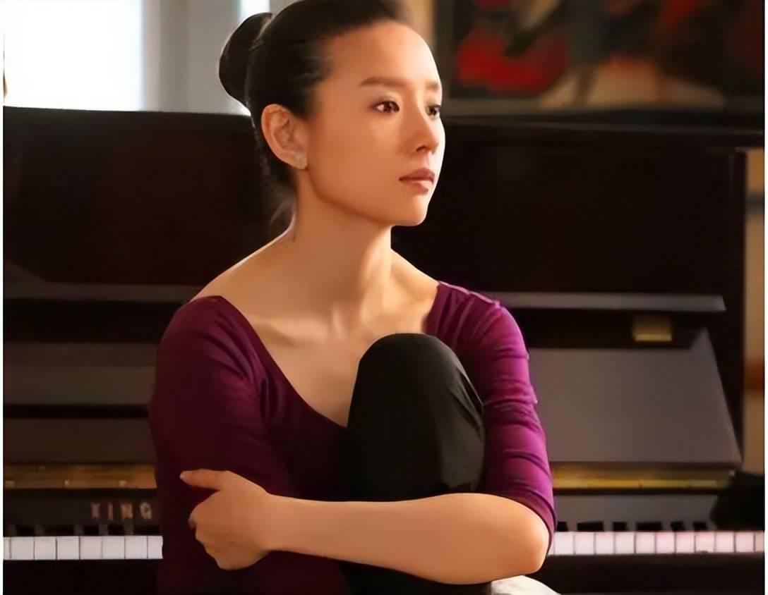 潘粤明,董洁两人离婚之后,各自安好!