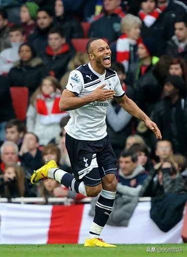 块头大，身体脆，在法甲是天才，在英超是玻璃人，错过欧洲杯不冤