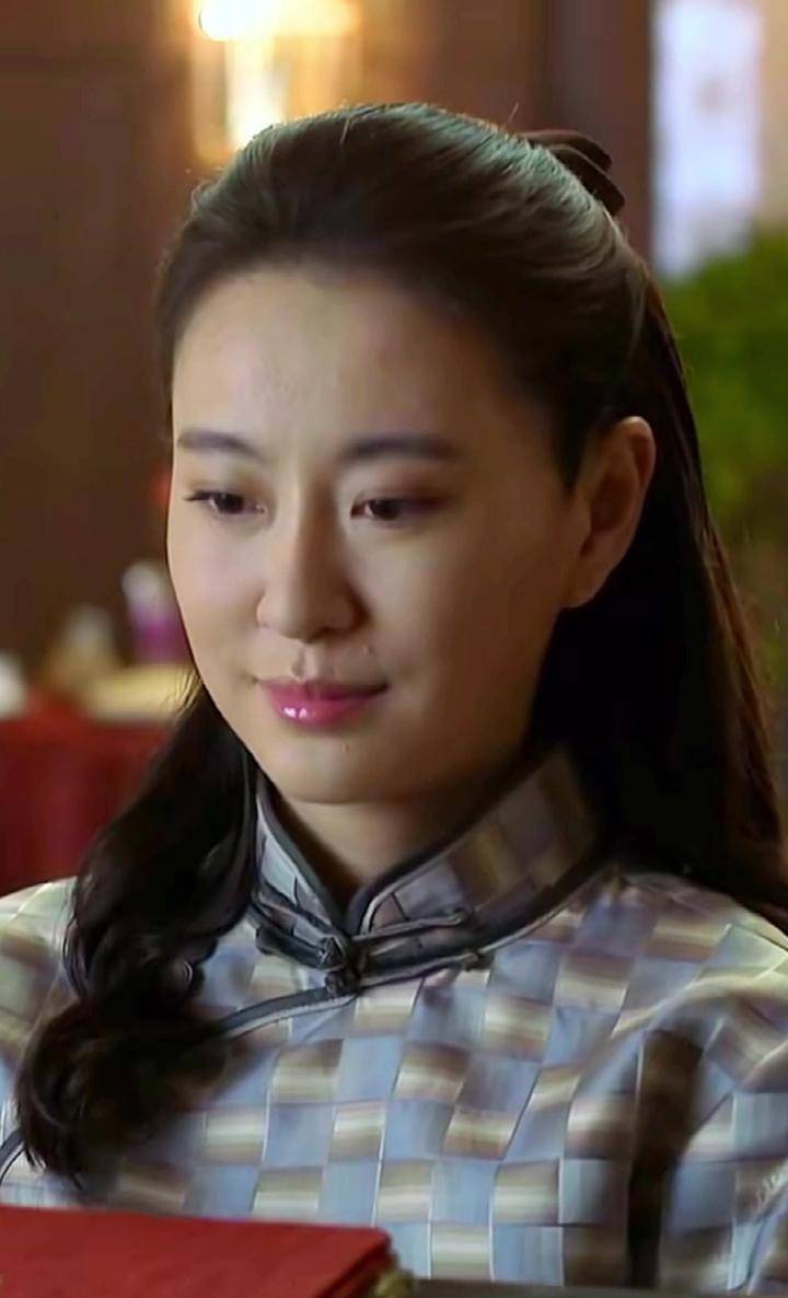 不炒作,不滥情!她出道20年零绯闻,典型的戏红人不红,太可惜