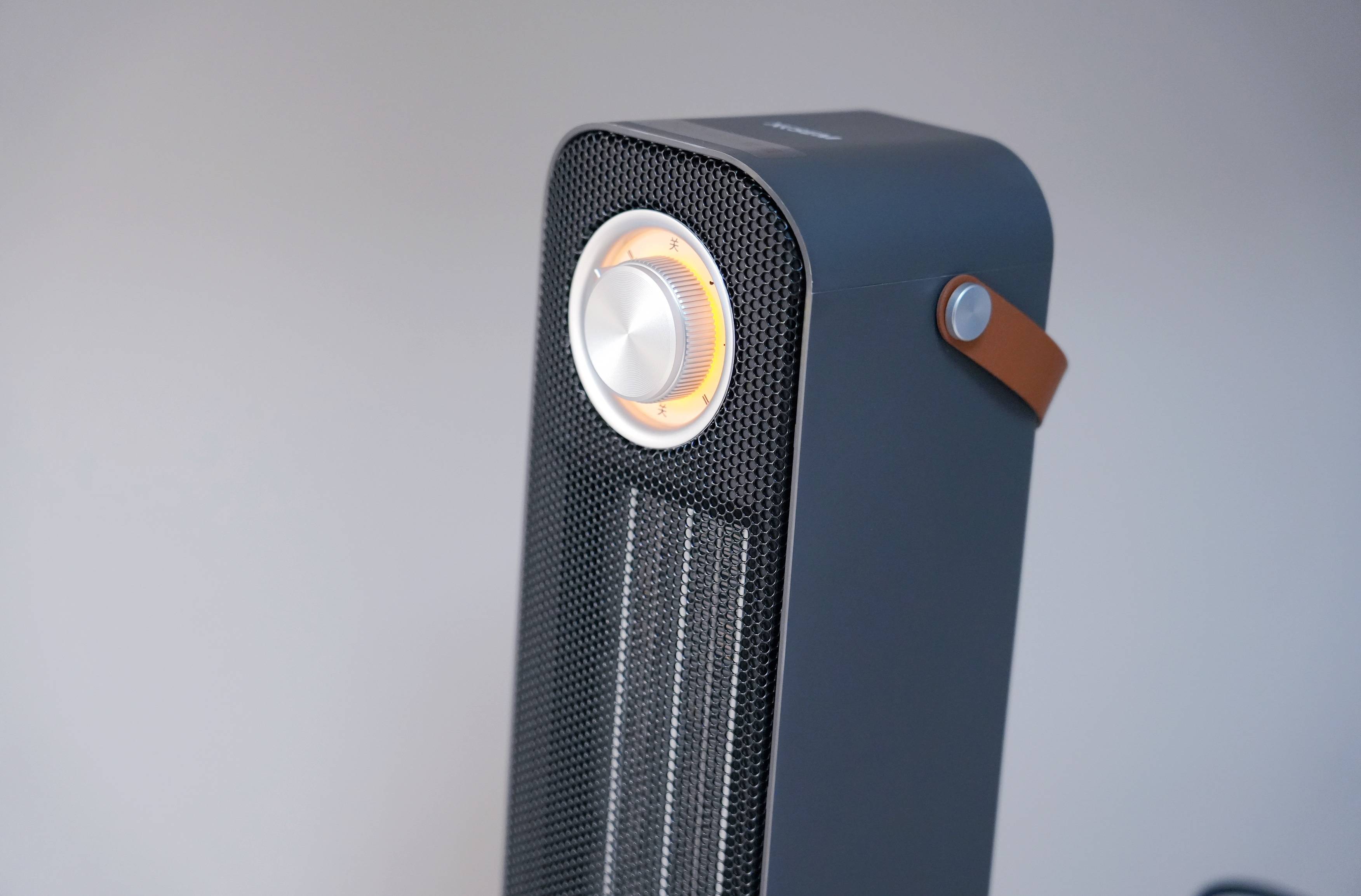 西圣WarmX暖风机实测：2秒速热+四季可用，性价比绝了