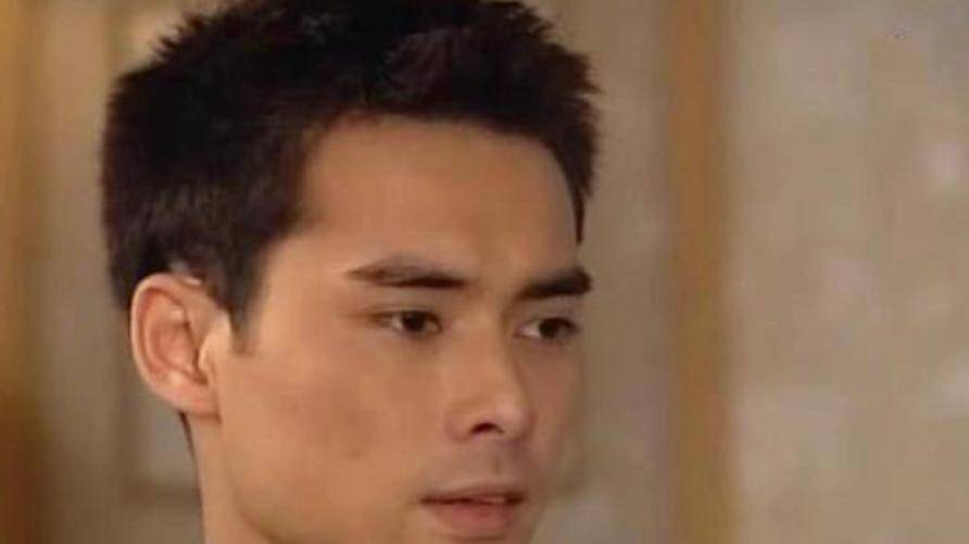 出道31年却众筹150万"救妻",满脸泪水太扎心