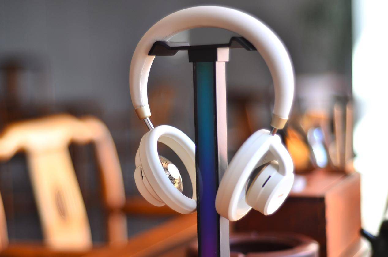 开放式头戴耳机，全天佩戴不闷耳，南卡Bolt发烧音质不伤耳