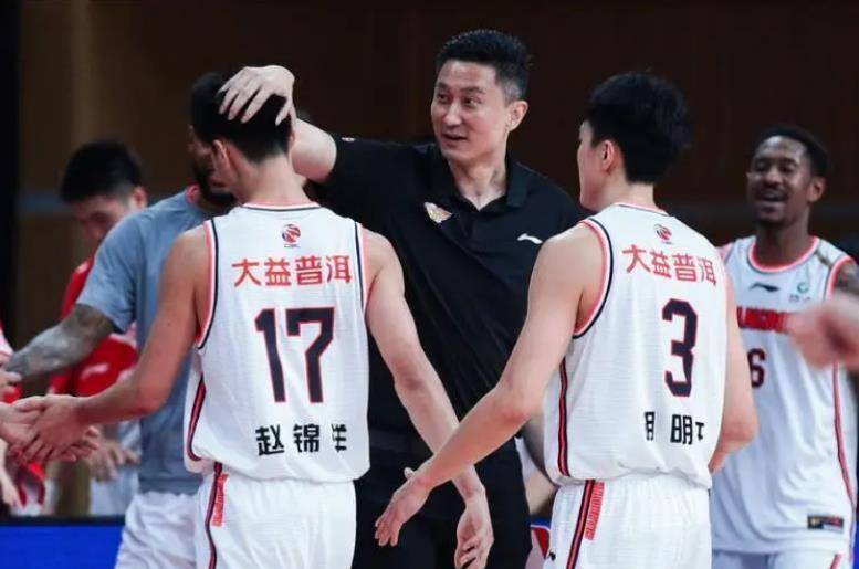 终于有球打！广东旧将加盟NBL山东蜜獾 杜锋曾给过他出场时间