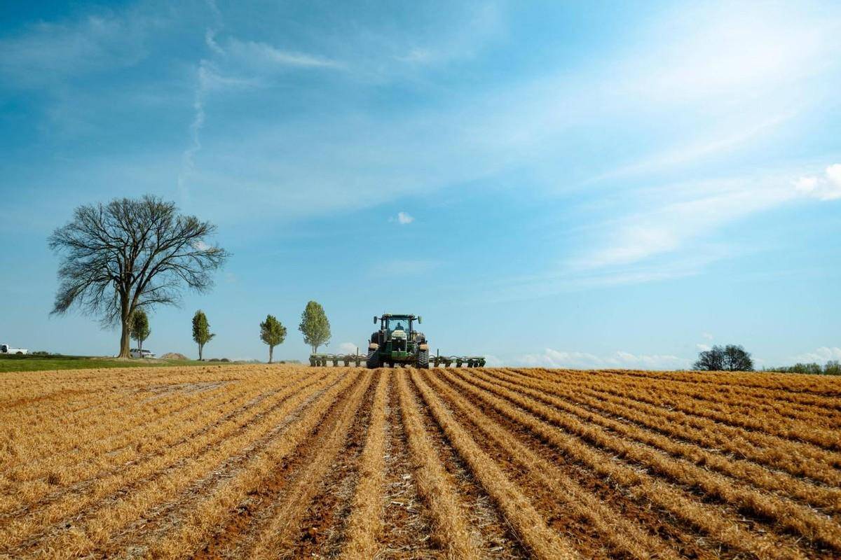 美国顶级智库曾揭示：中美战略博弈焦点或不在台湾和南海，另有关