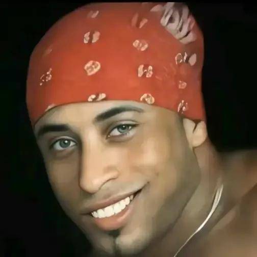 香蕉君拉小提琴骚气表情包gif动图