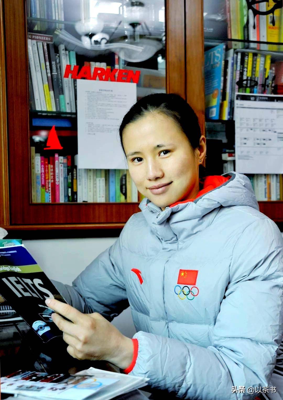 嫁大10岁外国教练,退役年入百万,奥运冠军徐莉佳aa制生活很独特