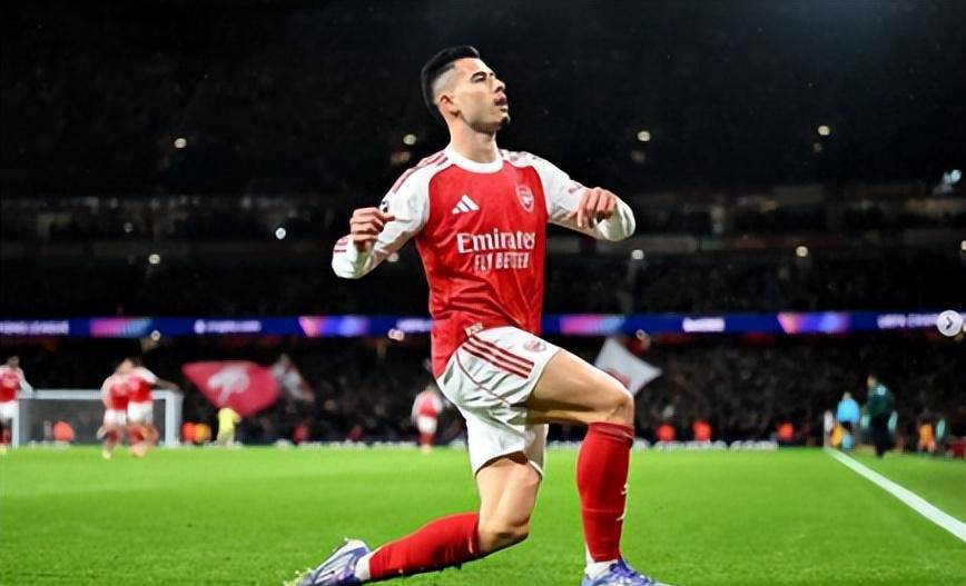 五战全胜登顶欧冠小组，阿森纳3