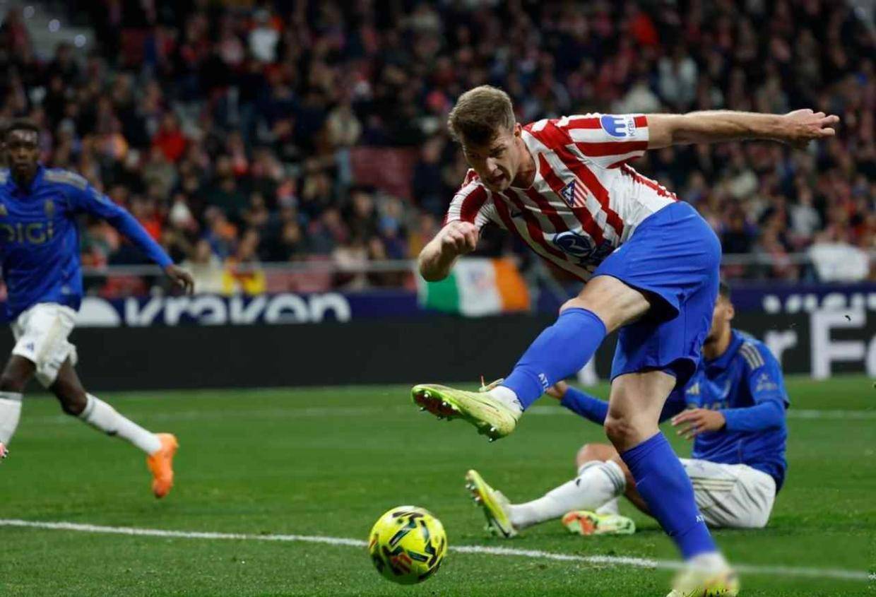 西蒙尼神了！疯狂7连胜，争冠格局乱了，马竞只落后皇马1分