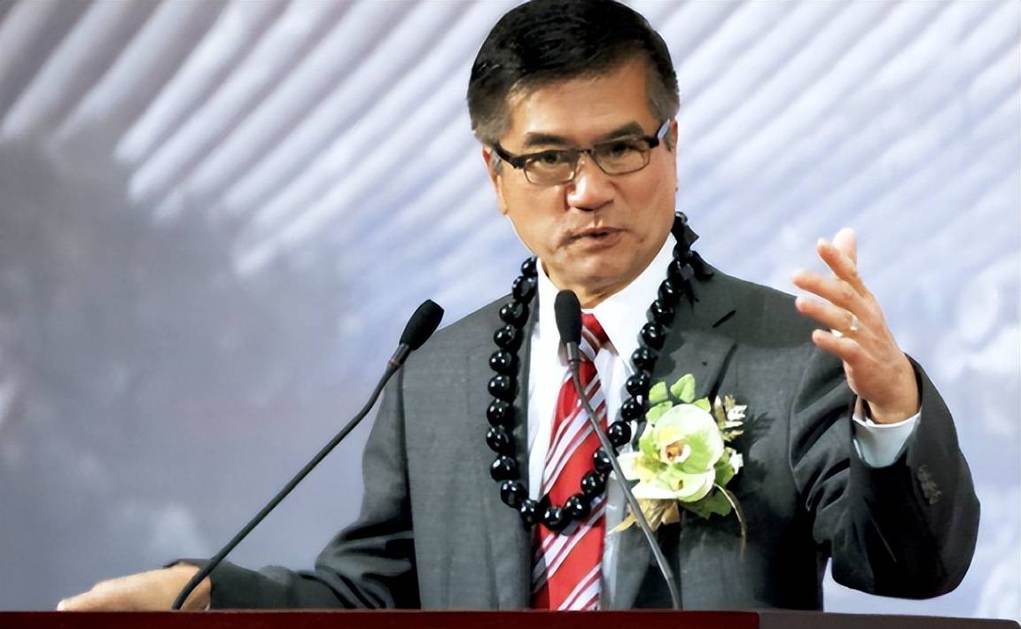 首位华裔美国州长骆家辉:从政时疯狂打压中国,卸任后回中国捞金