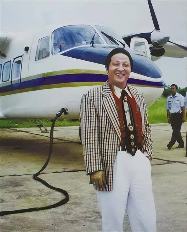 王林在卧室为12名女明星开光,用男女之间的肉欲输出真气功力