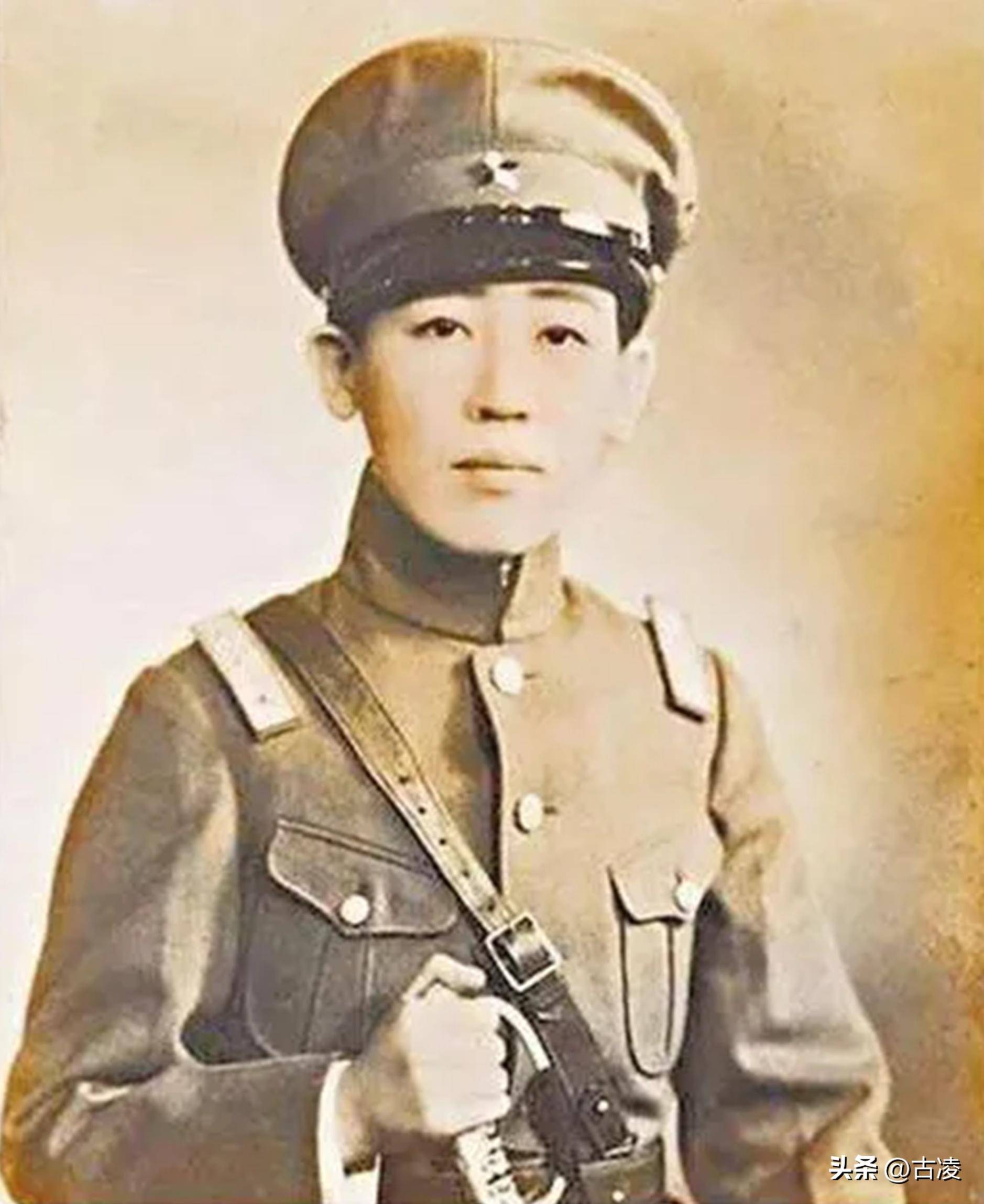 川岛芳子人间美物?抓捕她的军统特工披露:全身有针孔,老婆子相