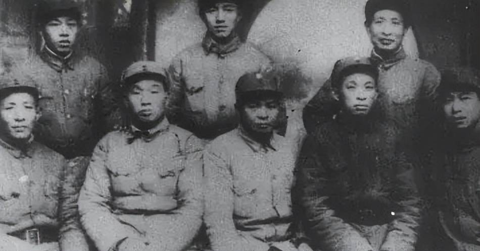 陶勇骂了站岗的女兵后,被反怼大男子主义,两人后来如何