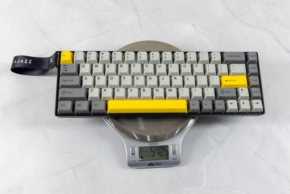 颜值高,手感好,高RT精度,黑爵AK680 V2 RGB磁轴电竞键盘体验