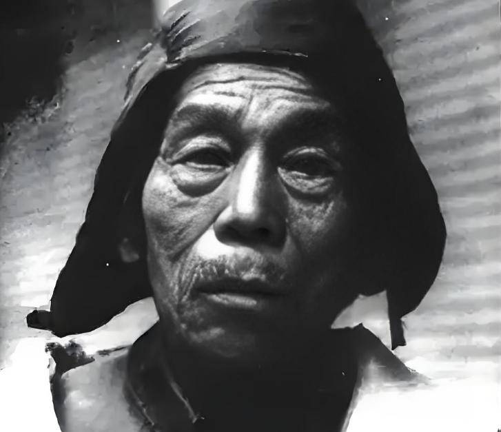 新中国成立后,建国称帝的8个人,其中还有2个人曾御驾亲征