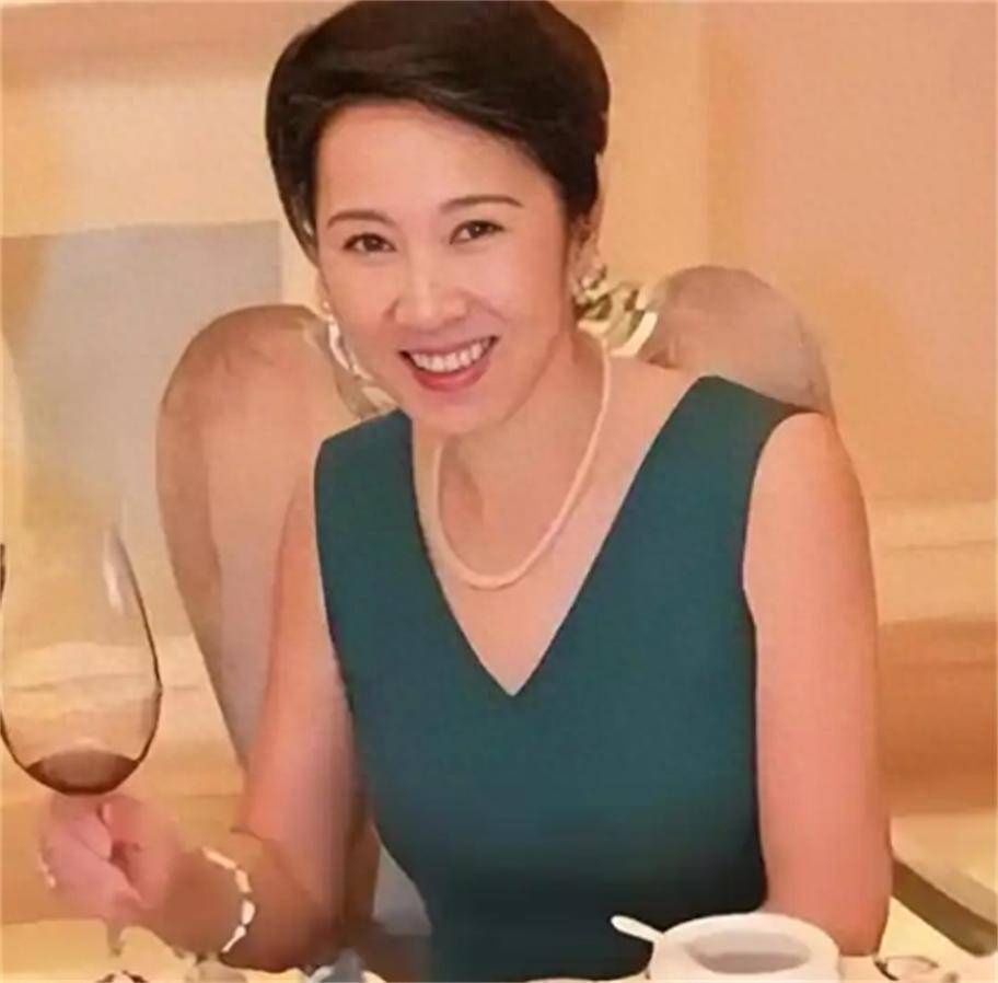 后拿1亿替王思聪还债,万达老板娘有多强
