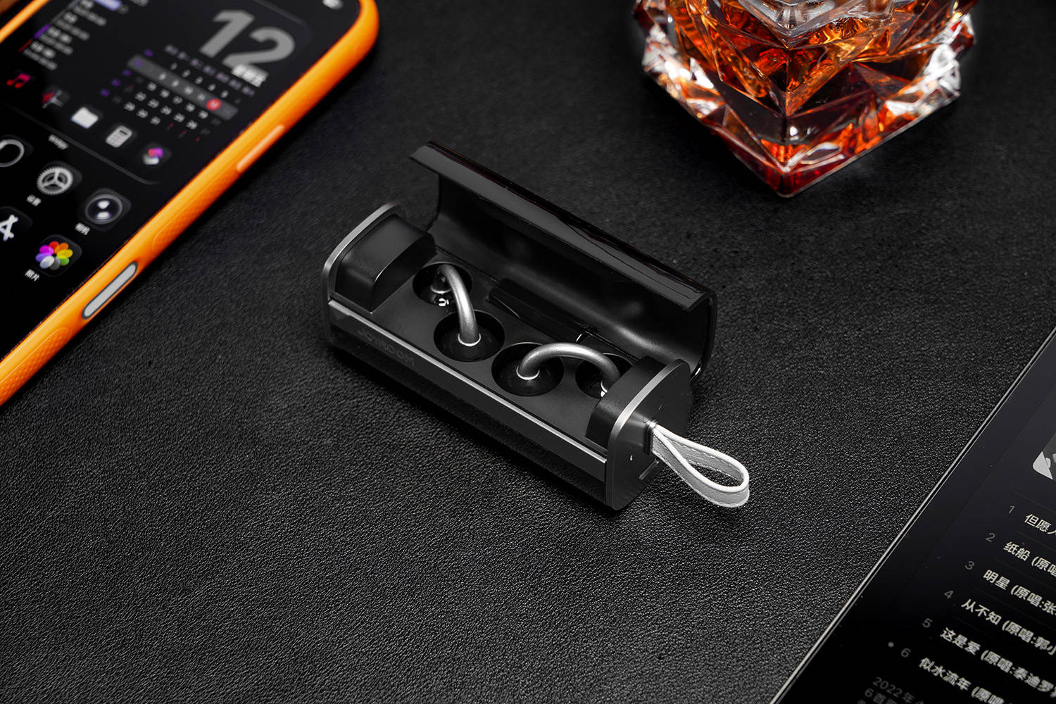 打造精致人设,一定拒绝不了这款完美耳机——机乐堂OC3 AI