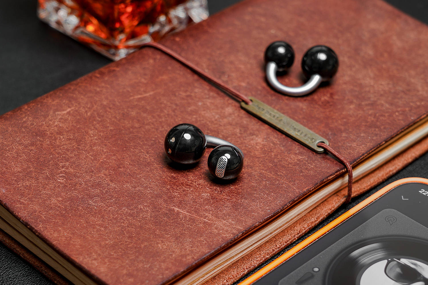 打造精致人设,一定拒绝不了这款完美耳机——机乐堂OC3 AI