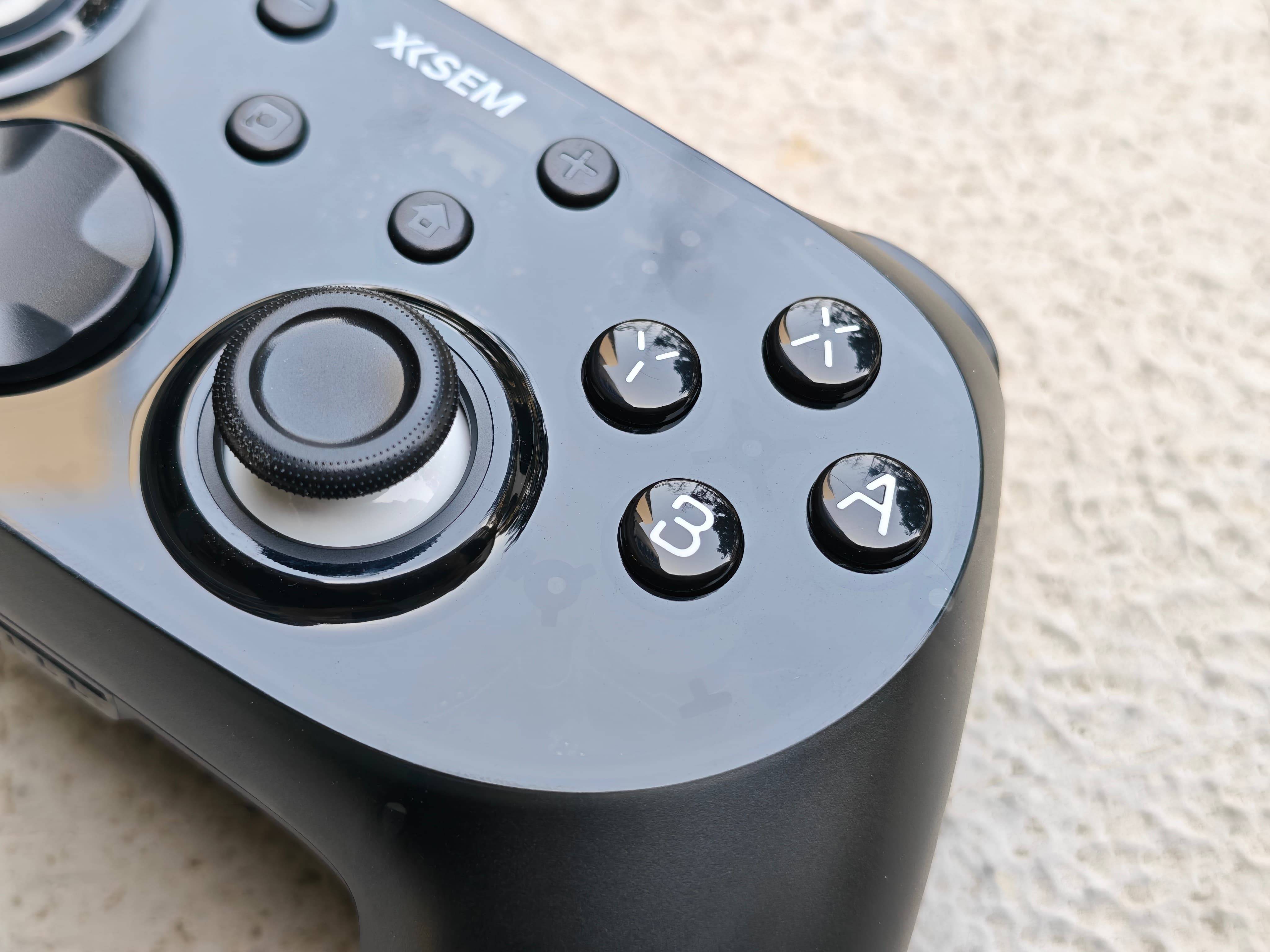 西圣GC1游戏手柄测评:全平台兼容的精准操控伴侣