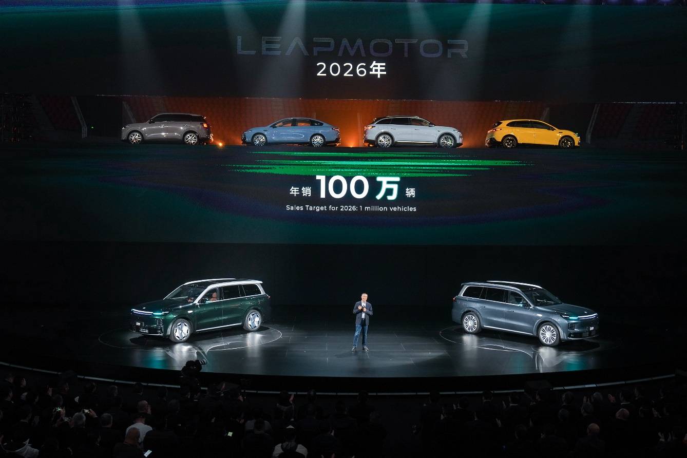 十年技术长跑迎来全面收获期,零跑十周年交出超硬核成绩单-锋巢网