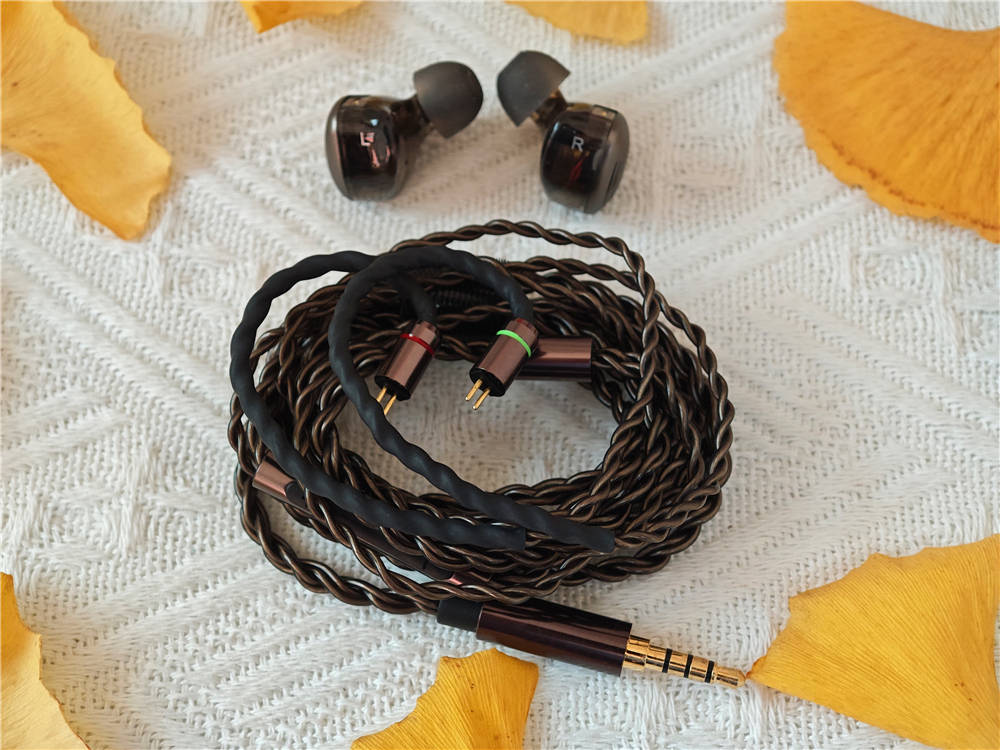 无线时代的有线坚守者：西圣HiFi耳机打造沉浸式听觉体验