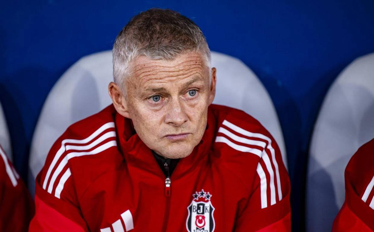 弗格森力荐+球员倒戈！卡里克敲定曼联临时主帅，索尔斯克亚回归梦碎