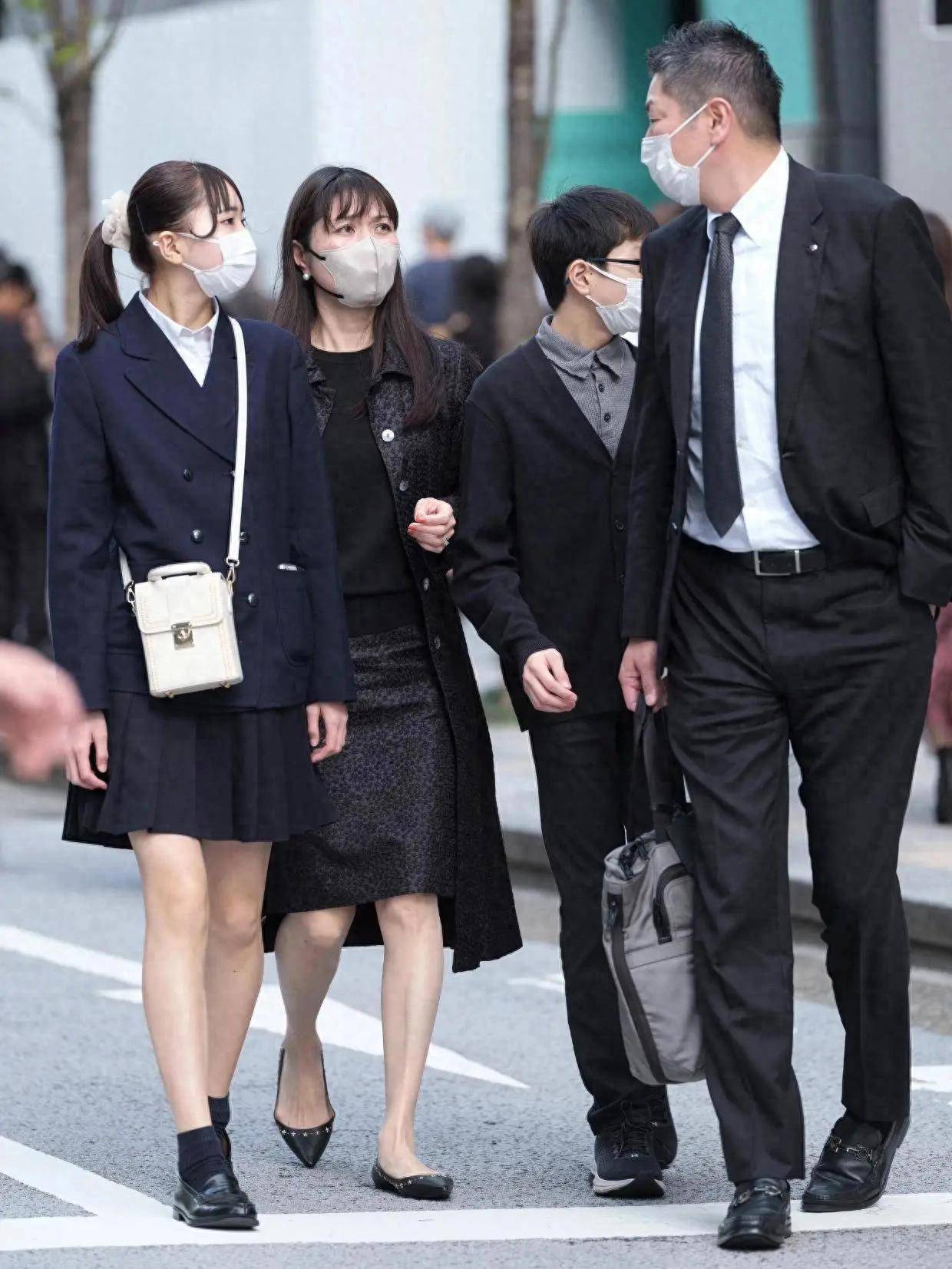 日本住久了，这些生活习惯真的会变成“肌肉记忆”-华闻时空