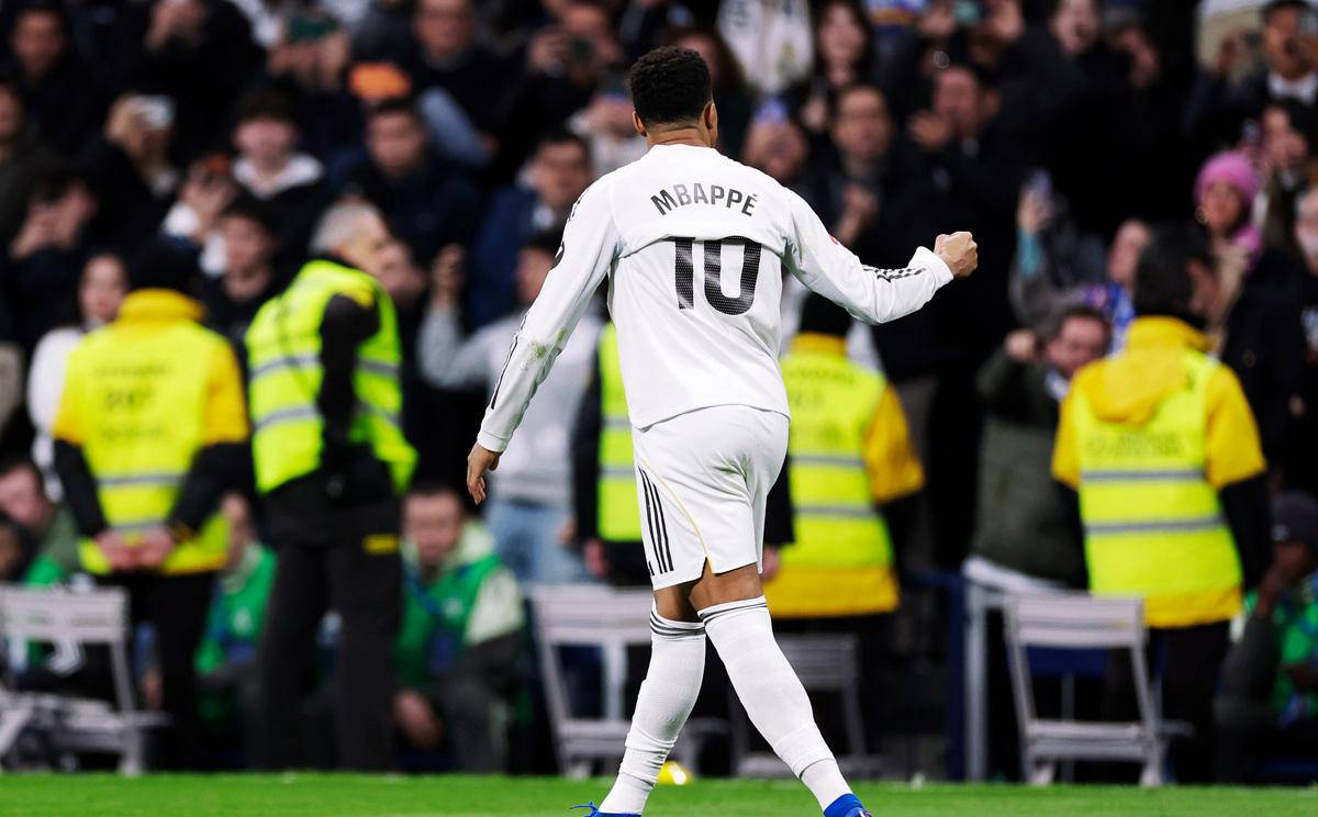 比利亚雷亚尔主场表现明显下滑,皇家马德里有望夺取联赛冠军