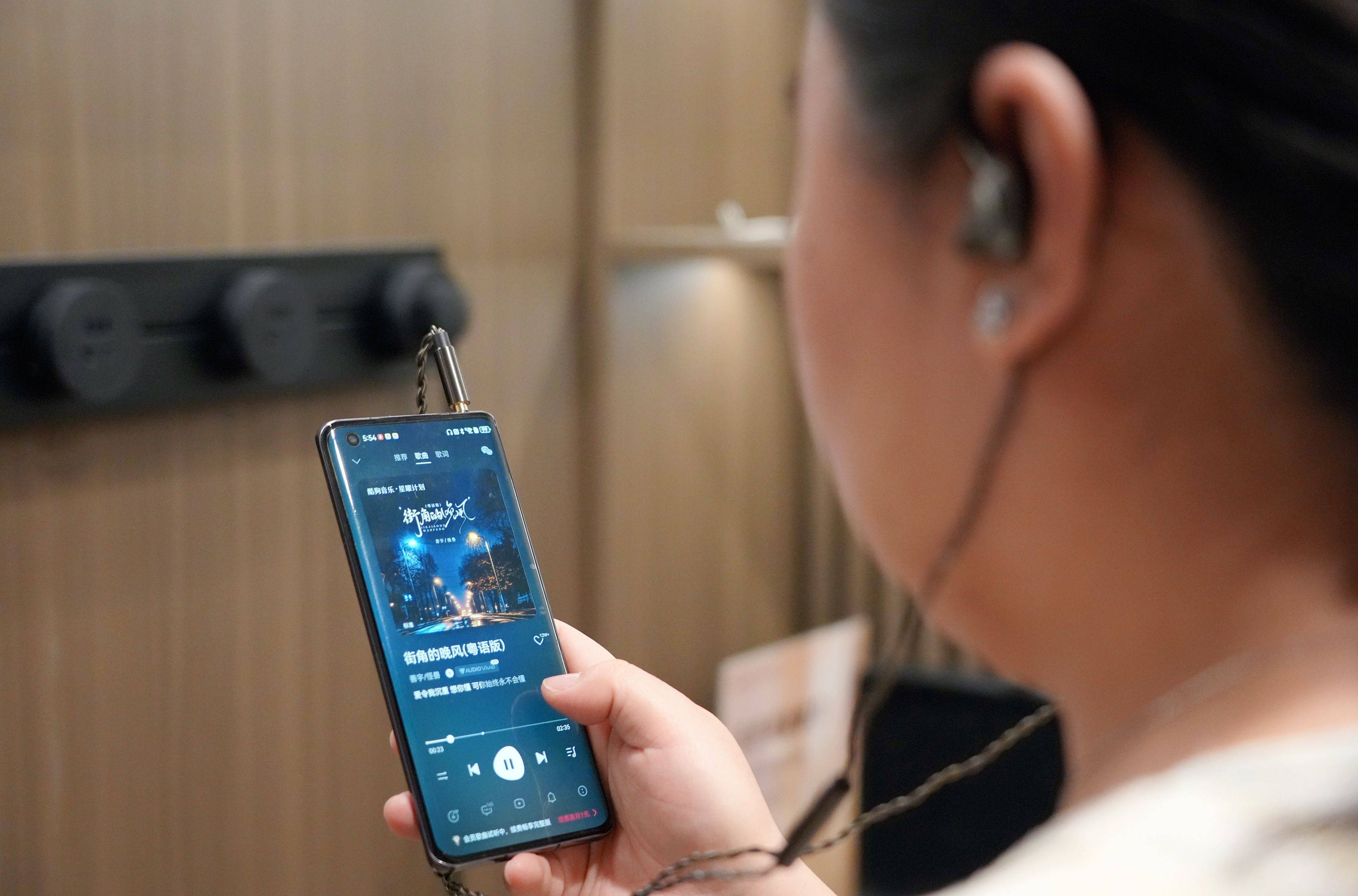 百元有线耳机的真香时刻!西圣HiFi1深度体验,音质党闭眼冲