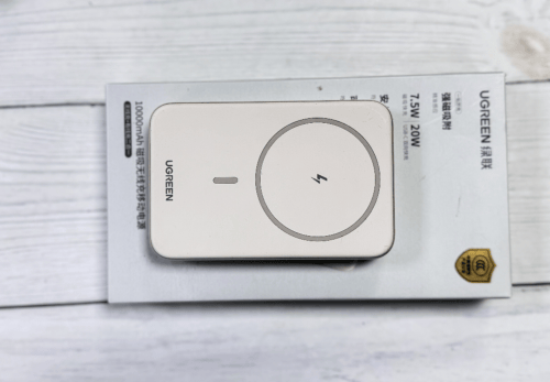 手机充电宝哪个牌子好？好用又实惠10款手机充电宝推荐，充电快又安全！