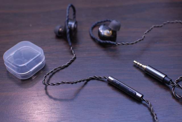 百元级耳机里的"战斗机":西圣HiFi1如何用黑科技吊打千元旗舰?