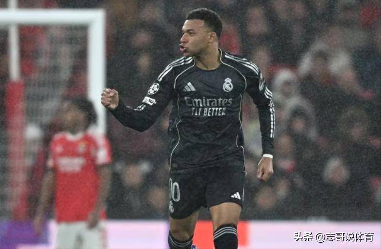 穆里尼奥神了！欧冠爆大冷：本菲卡4