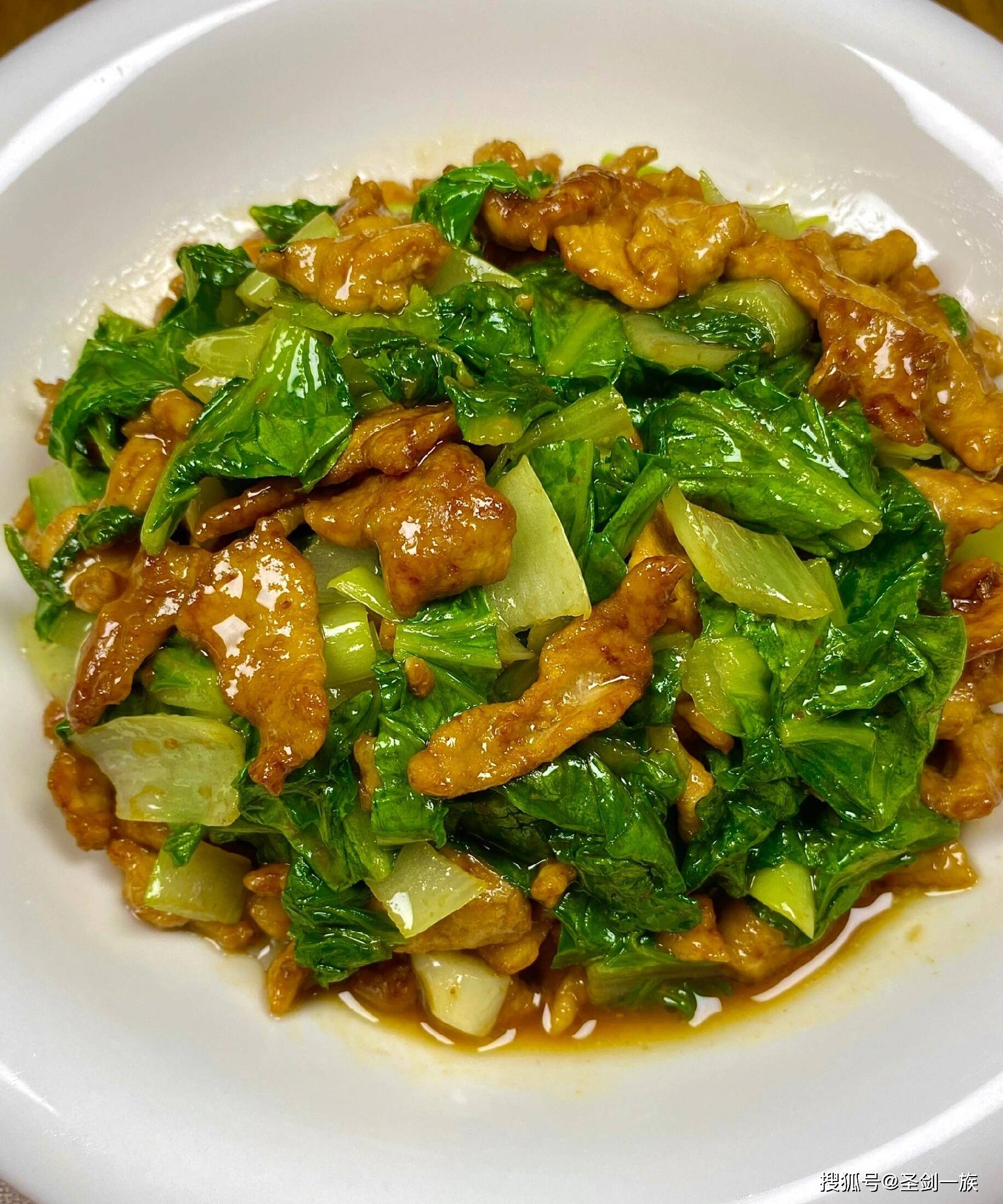 肝越缺血，就越睡不好，多吃这8种，养护肝血，踏实一觉睡到饱