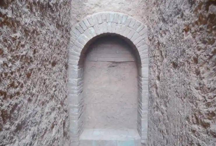 长安地下挖出波斯银币！武周女子墓中19枚古币藏着丝路密码