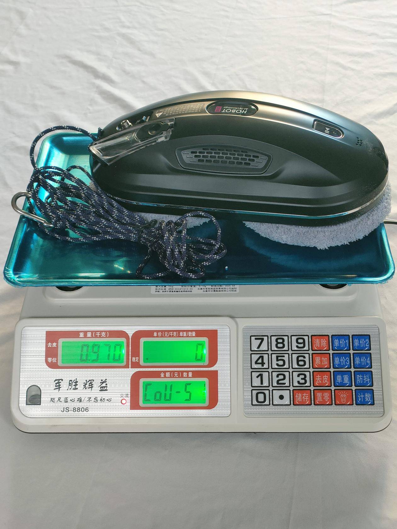 玻妞388好用吗？2026擦窗机器人横评：希亦W1、玻妞388、康佳深度对比