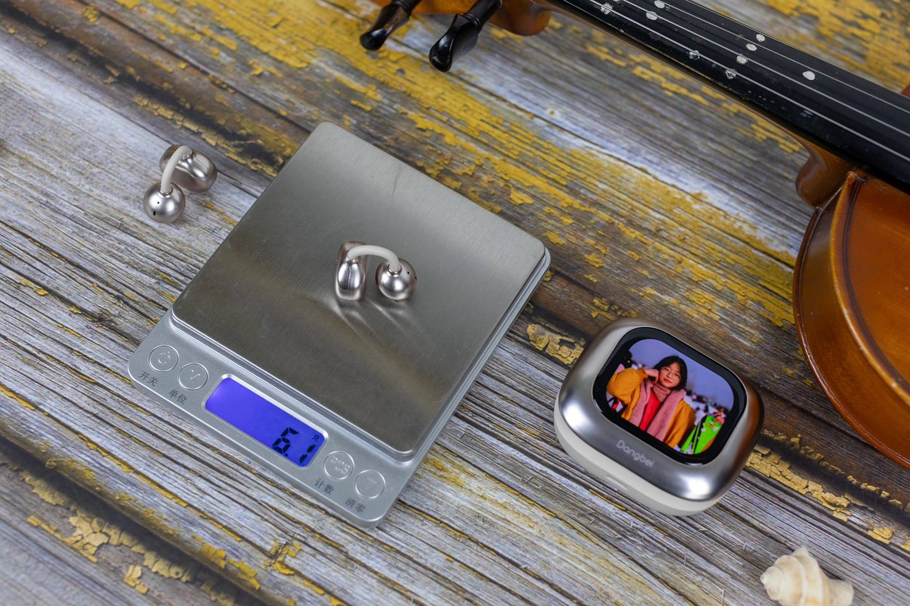 让语言交流无国界，当贝Air1耳夹式耳机，是耳机更是翻译机