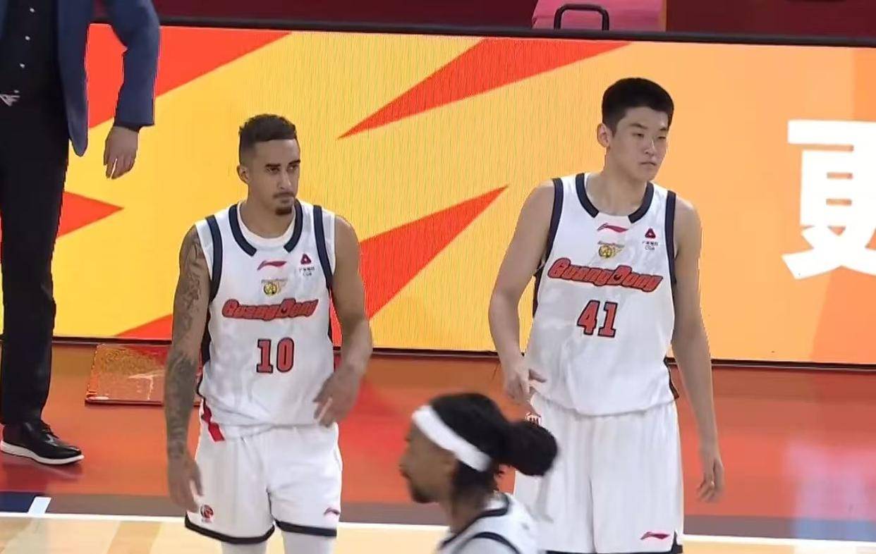 大鱼来了！朱芳雨曝广东队新大外援，2米03内线大杀器成首选？