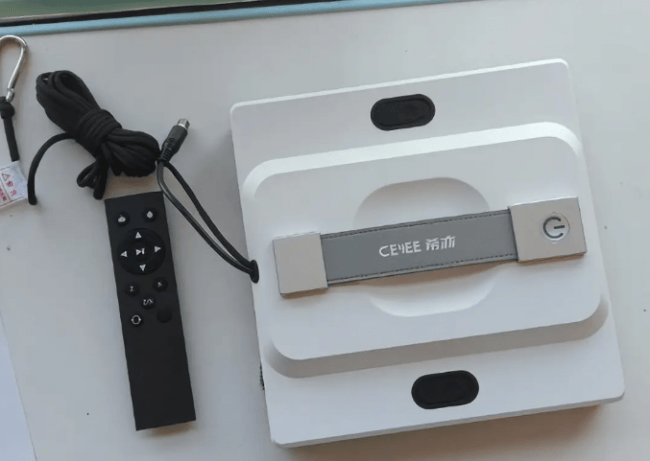 全自动擦窗机器人实用吗？高品质擦玻璃机器人品牌排行榜前十名推荐，高效清洁不留痕