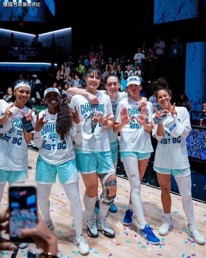 即将回归中国女篮！李月汝社媒晒夺冠动态：最艰难的联赛 最伟大的冠军